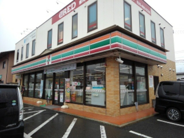 コンビニ　セブンイレブン長野青木島店（コンビニ）まで569m