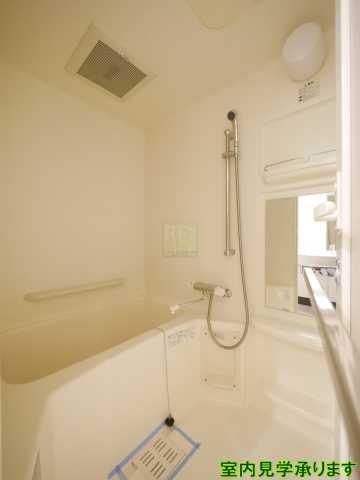バス・シャワールーム　写真は別階層のものになります