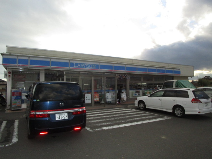 コンビニ　ローソン（コンビニ）まで1400m