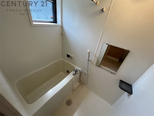 バス・シャワールーム　便利な浴室乾燥機付き♪