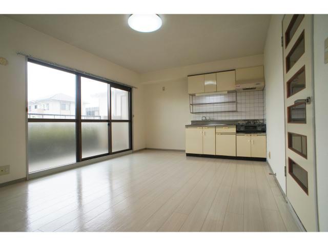 居室・リビング　リビング