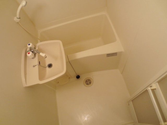 バス・シャワールーム　別号室参考写真