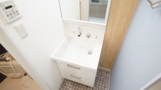 洗面設備　シャンプードレッサー