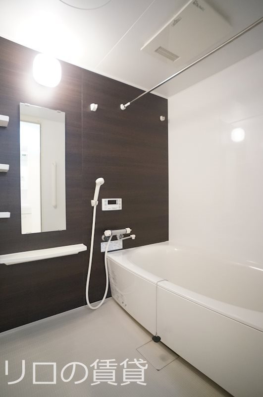 バス・シャワールーム　別号室