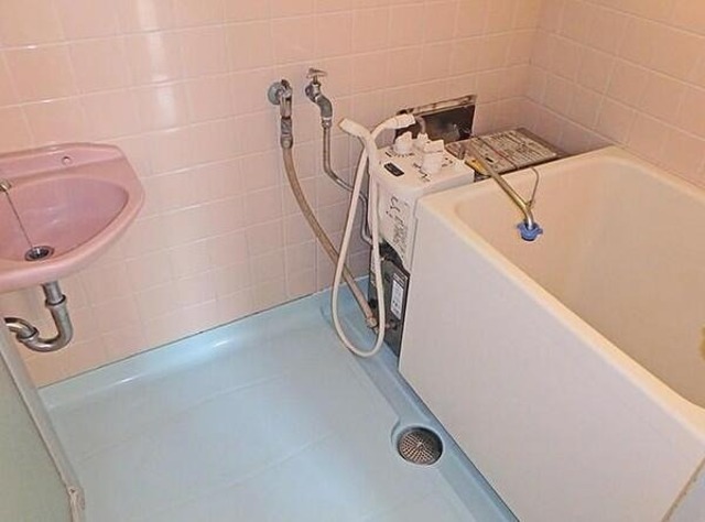 バス・シャワールーム