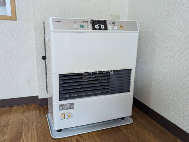 その他設備　灯油ストーブを完備したお部屋です。