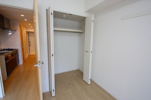 収納　クローゼット　※別号室参考写真