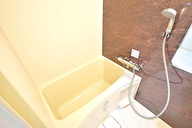 バス・シャワールーム　浴室