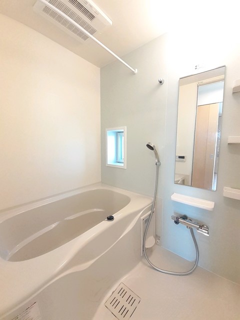 バス・シャワールーム　バス