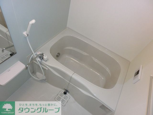 バス・シャワールーム　※別部屋写真