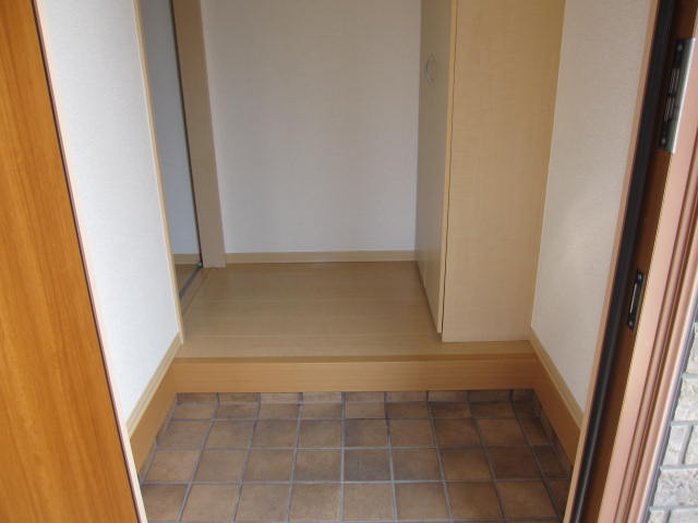 玄関　アルテア ラック 谷上F棟(Good Home)