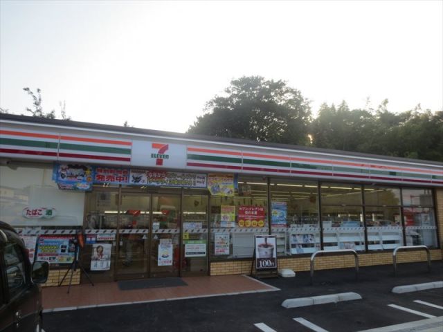 コンビニ　セブンイレブン柏船戸店（コンビニ）まで1021m