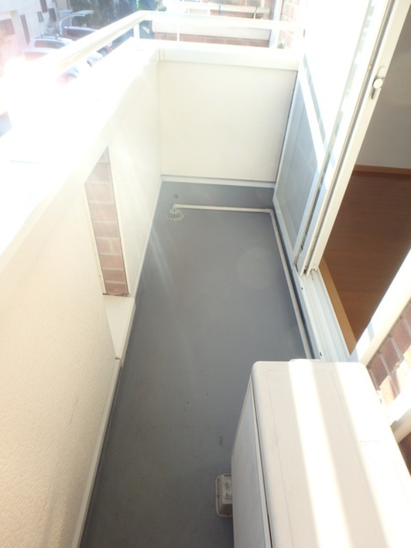 バルコニー　図面と現状に相違がある場合には現状を優先