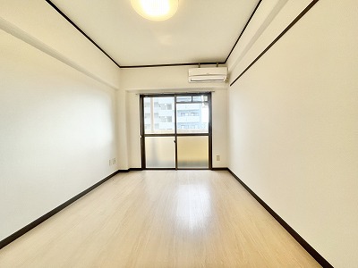 その他部屋・スペース　明るい色調の室内です