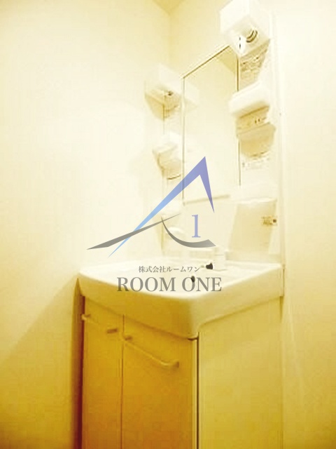 洗面設備　洗面台です。