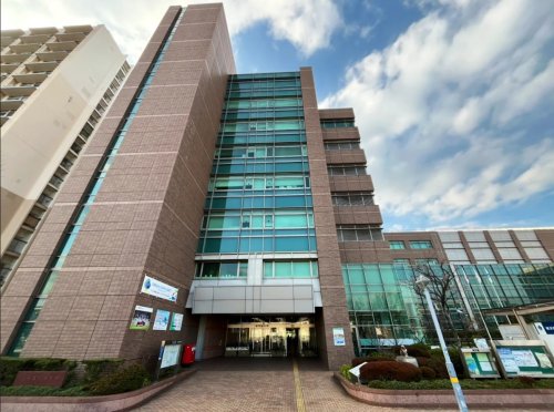 役所　磯子区役所（役所）まで871m