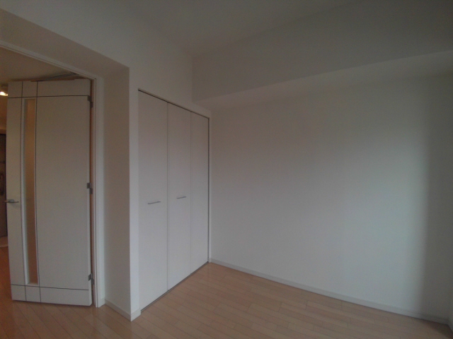 その他部屋・スペース　使い勝手のいい寝室です