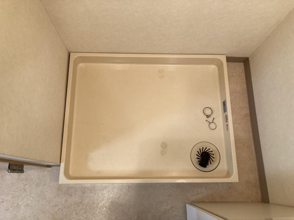 洗面設備　洗濯機置き場