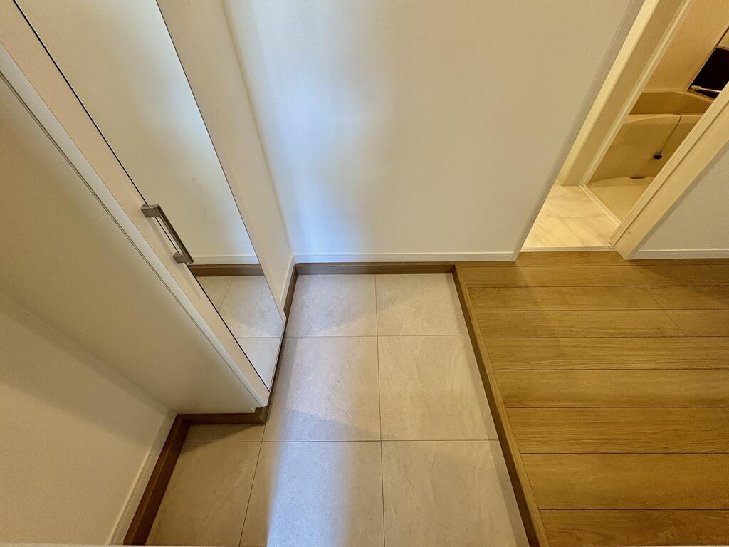 玄関　※イメージ写真