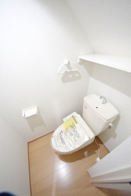 トイレ　★清潔感のあるトイレです★