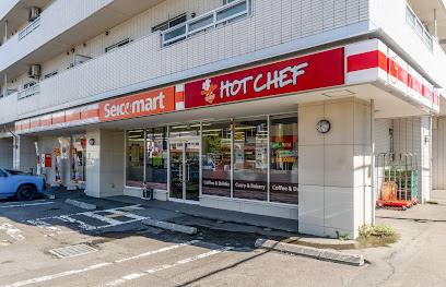 コンビニ　セイコーマート北6条店（コンビニ）まで121m