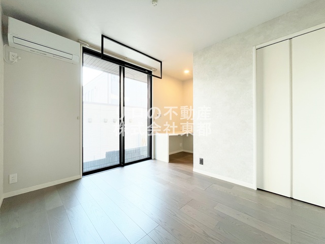 その他　南向きなので暖かな日差しが入りますね♪