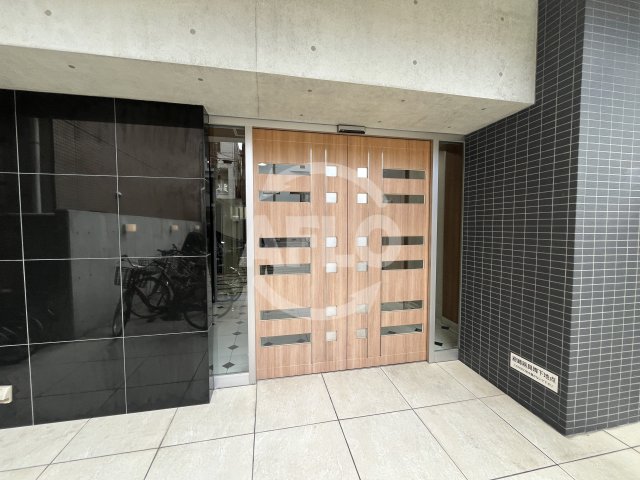 エントランス　パラゴン小路　エントランス