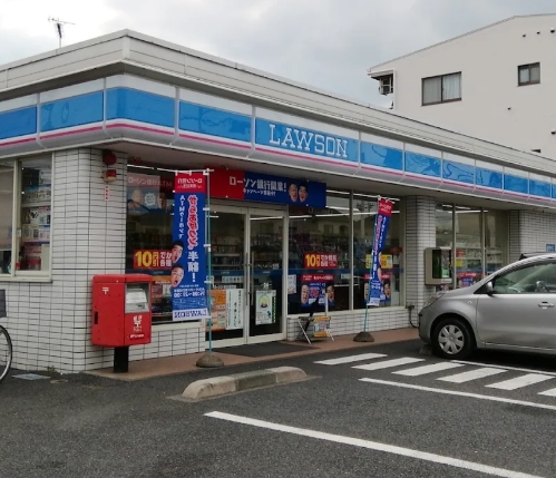 コンビニ　ローソン吉川栄町店（コンビニ）まで492m