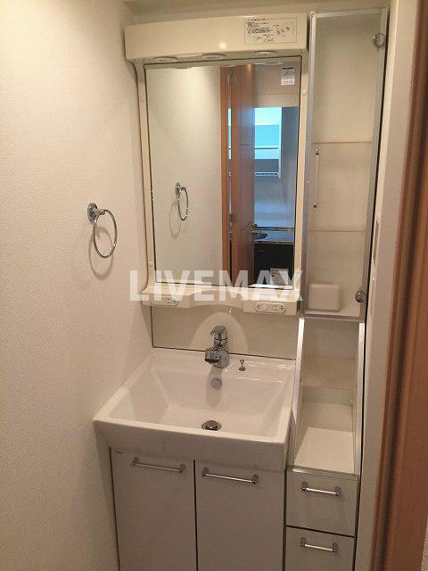 洗面設備　※写真は別部屋の物となります