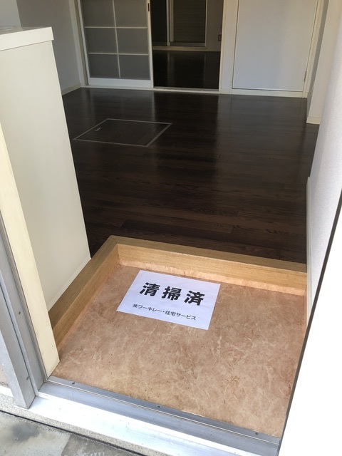 玄関　Ａ参考写真