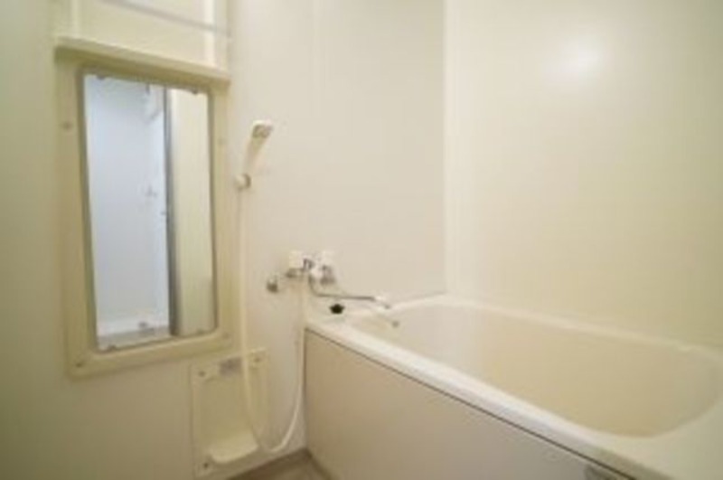 バス・シャワールーム　図面と現状に相違がある場合には現状を優先