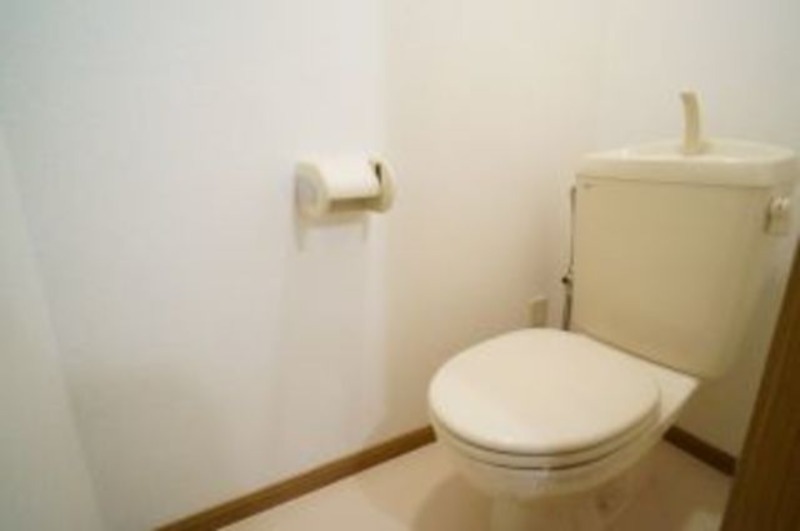 トイレ　図面と現状に相違がある場合には現状を優先