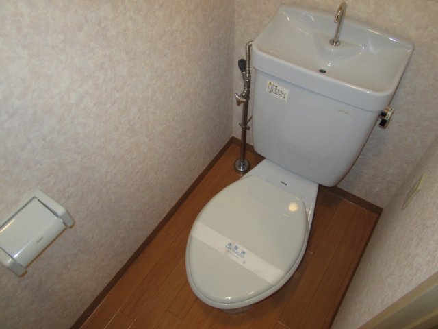 エスポワールエミネンスのトイレ写真