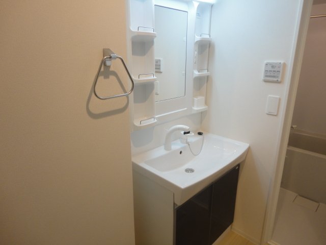 洗面設備　洗髪洗面化粧台