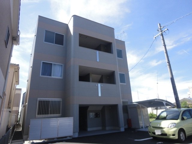 建物外観　外観写真（昼）