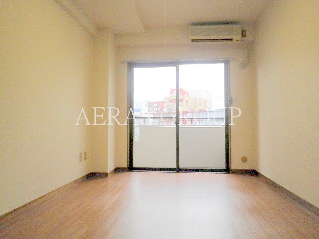 居室・リビング　同仕様写真