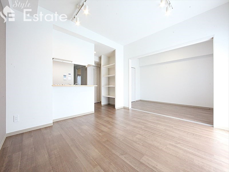 居室・リビング　内装