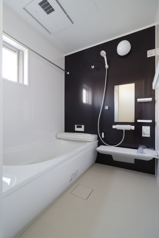 バス・シャワールーム　図面と現状に相違がある場合には現状を優先