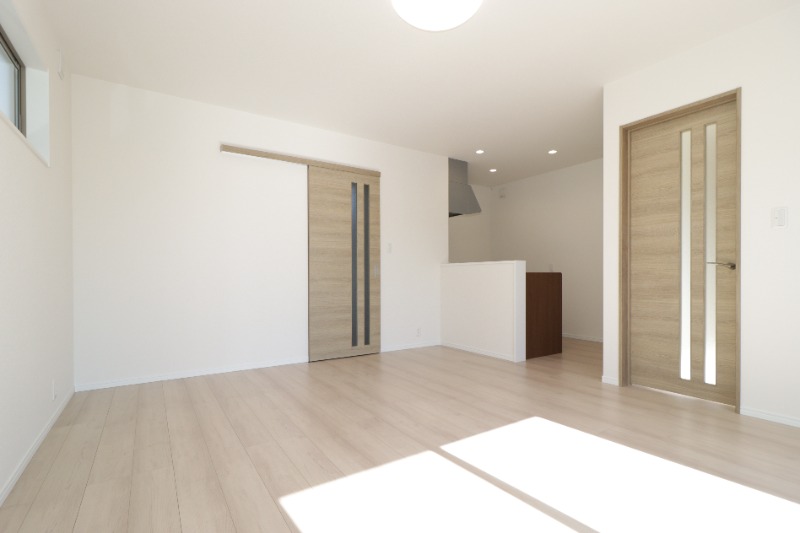 居室・リビング　図面と現状に相違がある場合には現状を優先