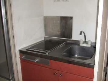 キッチン　設備・仕様は号室により異なる為、現況を優先致します。