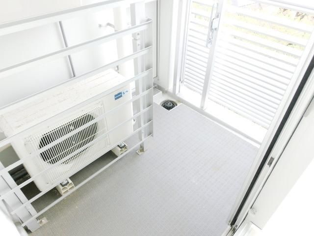 バルコニー　★バルコニーがあると便利です★