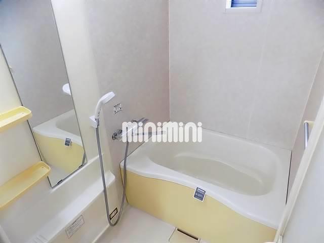 バス・シャワールーム　鏡付き