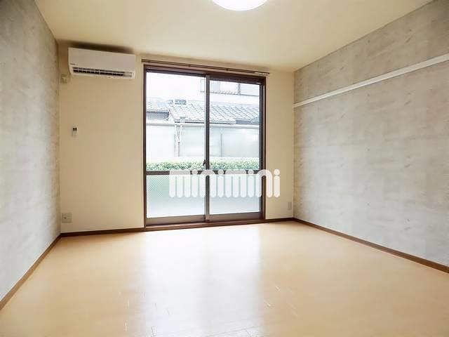 居室・リビング　照明器具付き