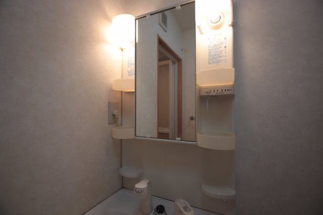 洗面設備　同建物内別室の参考写真です。※現況優先