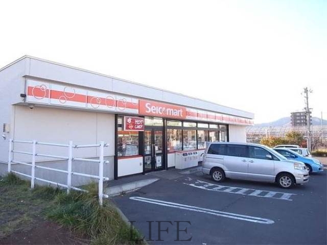 コンビニ　セイコーマート西岡中前店（コンビニ）まで606m