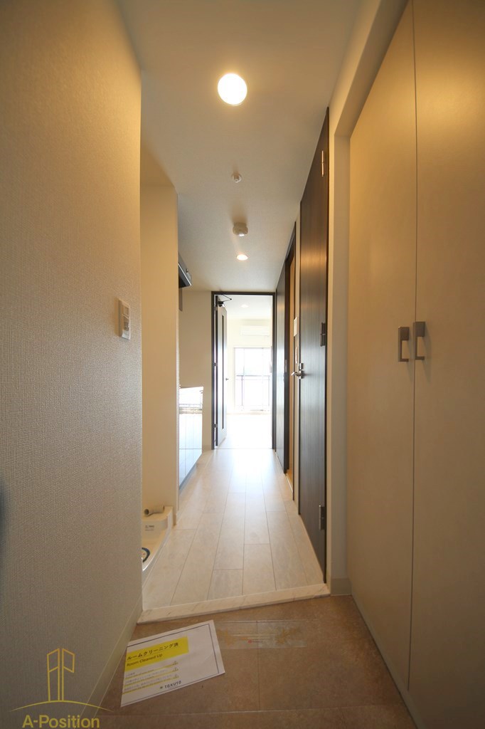 玄関　エステムコート難波VIIビヨンド