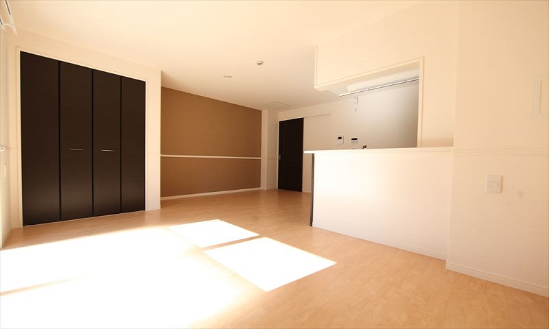 居室・リビング　イメージ　LDK13.4帖　洋室7.1帖　洋室5.4帖