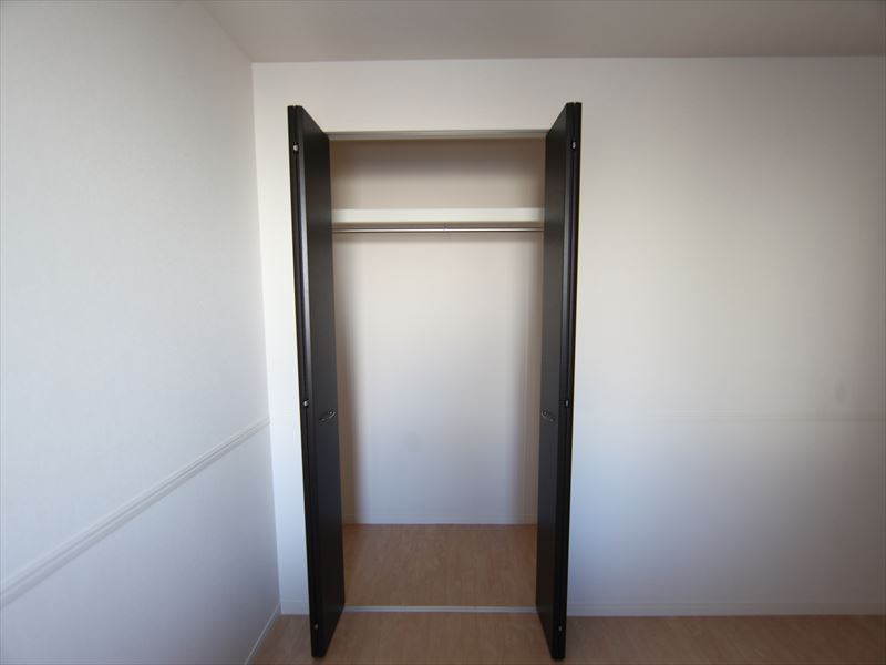 収納　イメージ　クローゼット