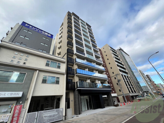 建物外観　宮城野区鉄砲町西「シーズンフラッツＳＥＮＤＡＩＥＡＳＴ」