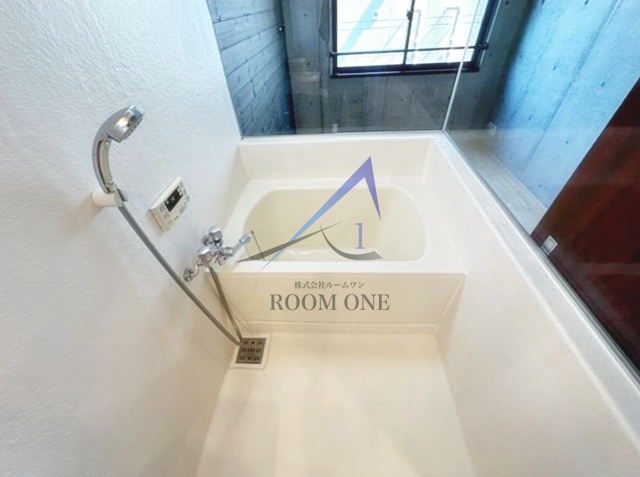 バス・シャワールーム　お風呂です。